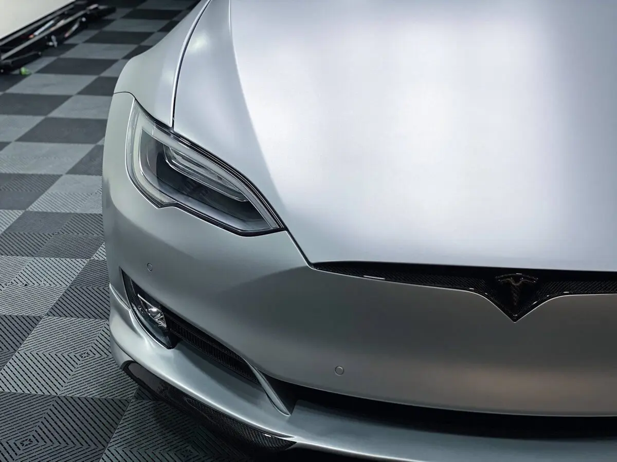 Tesla Model S -APEX Color Change Vinyl Wrap
