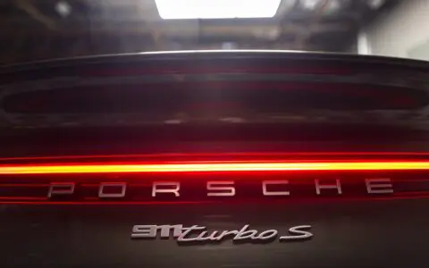 Aventurine Green Metallic Porsche 911 Turbo S Concourse Detail & XPEL PPF