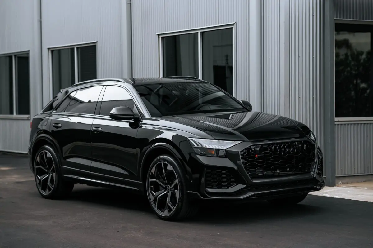 Mythos Black Metallic Audi RS Q8 – Multi-Stage Paint Correction, PPF, Ceramic Coating