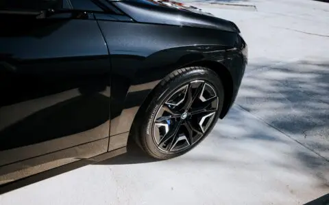 BPAS BMW iX 26