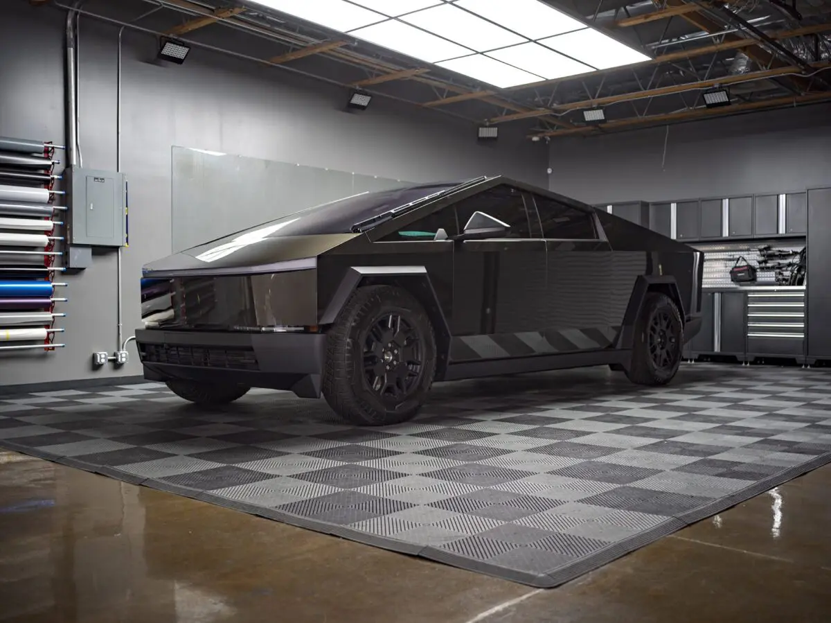 Tesla Cybertruck – Pure PPF Platinum colored protection film, Premium Ceramic Window Tint and More