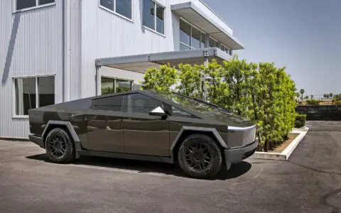 Tesla Cybertruck - Platinum Colored Paint Protection Film (PPF)