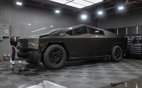 Tesla Cybertruck - Platinum Colored Paint Protection Film (PPF)