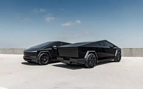 Tesla Cybertruck Gloss & Matte Black Duo - Ultimate Plus Gloss Black PPF w/ matte black decals