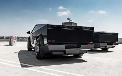 Tesla Cybertruck Gloss & Matte Black Duo - Ultimate Plus Gloss Black PPF w/ matte black decals