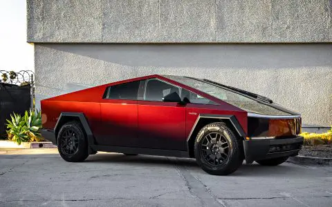 Obsidian Red Cybertruck - Full vehicle PURE Colored PPFObsidian Red Cybertruck - Full vehicle PURE Colored PPF
