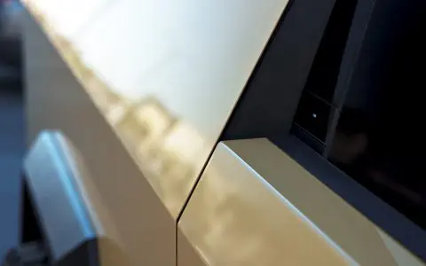 Dune Tesla Cybertruck - Full vehicle FlexiShield Dune Colored PPF
