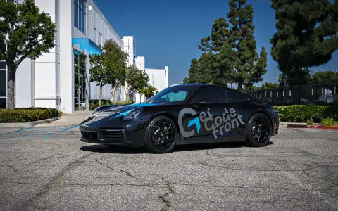 Porsche 911 - Custom brand graphics and Nano-ceramic window tint