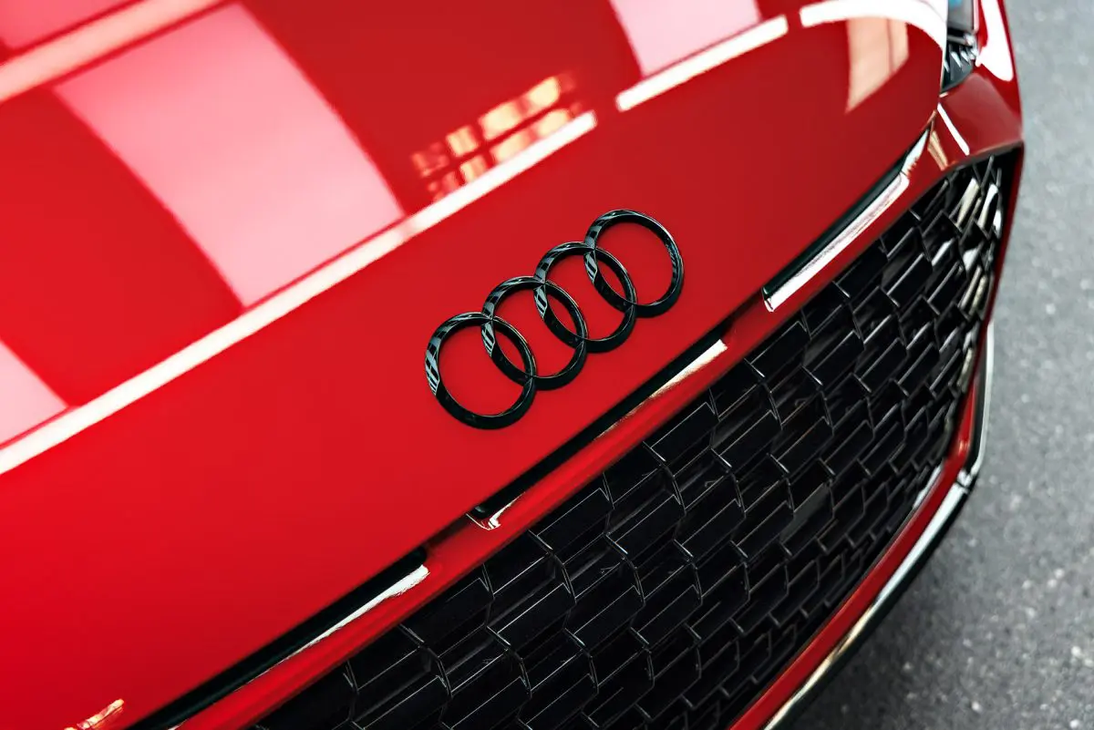 Red Audi R8 V10 - Paint correction, PPF, Windshield protection and More