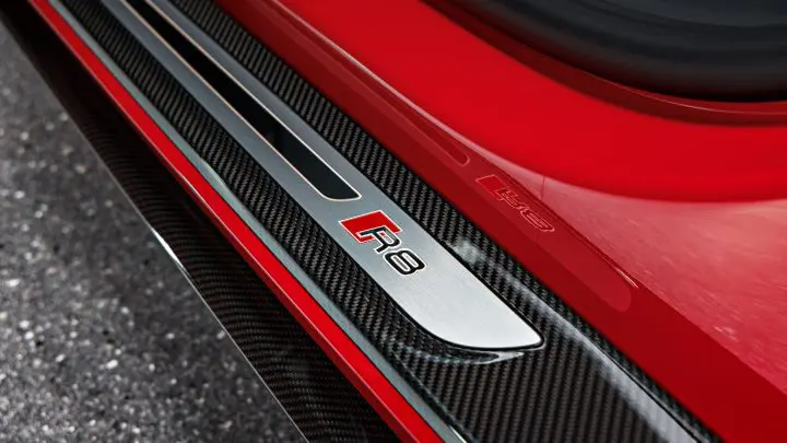 Red Audi R8 V10 - Paint correction, PPF, Windshield protection and More