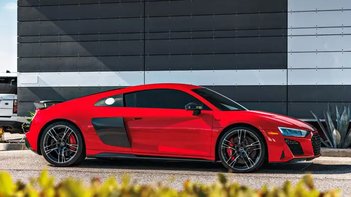 Red Audi R8 V10 - Paint correction, PPF, Windshield protection and More