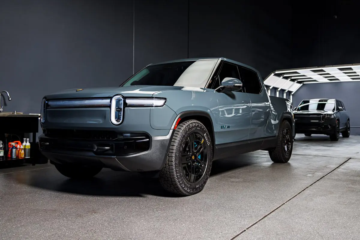 Rivian R1T Quad Motor – XPEL Ultimate Plus PPF, nano-ceramic window tint and ceramic coating