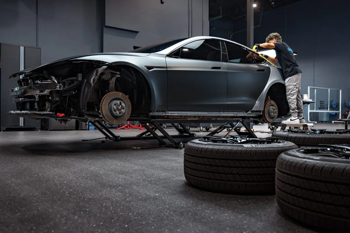 BPAS 2026 Tesla Model S R. Hamilton 1920px 3