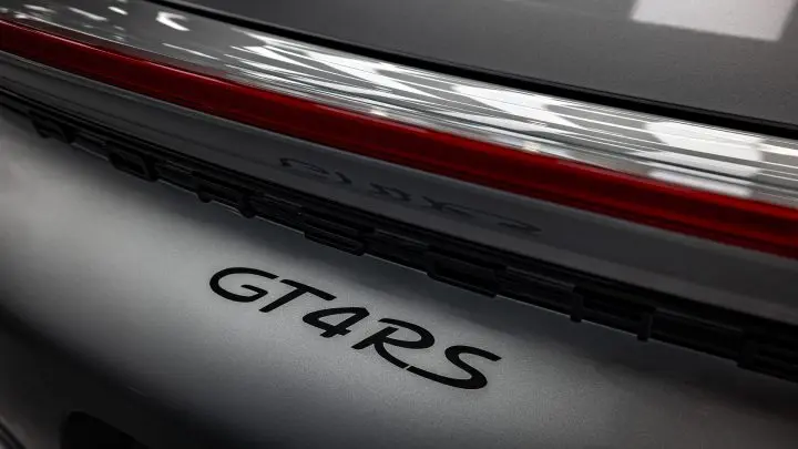 Porsche 718 Cayman GT4 RS Weissach - XPEL Ultimate Plus PPF (Paint Protection Film)