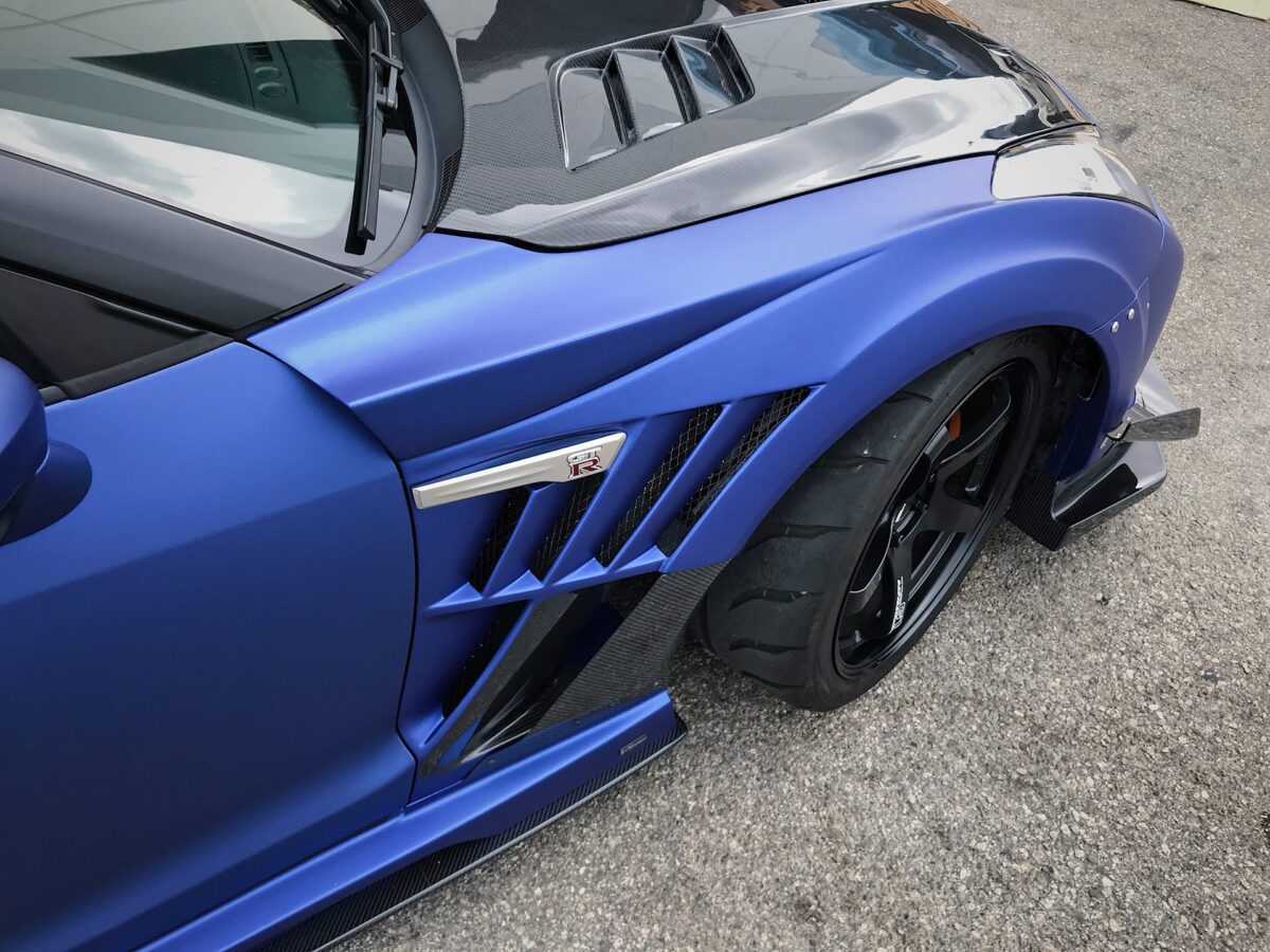 Nissan R35 GT-R Varis Avery Dennison Matte Brilliant Blue Metallic Color Change Vinyl Wrap