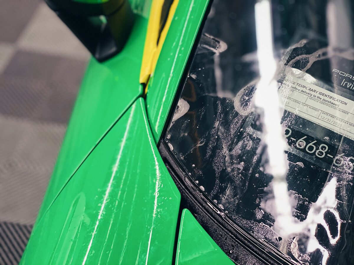 4 Windshield Protection - Porsche 718 Cayman GTS 4.0 - ExoShield