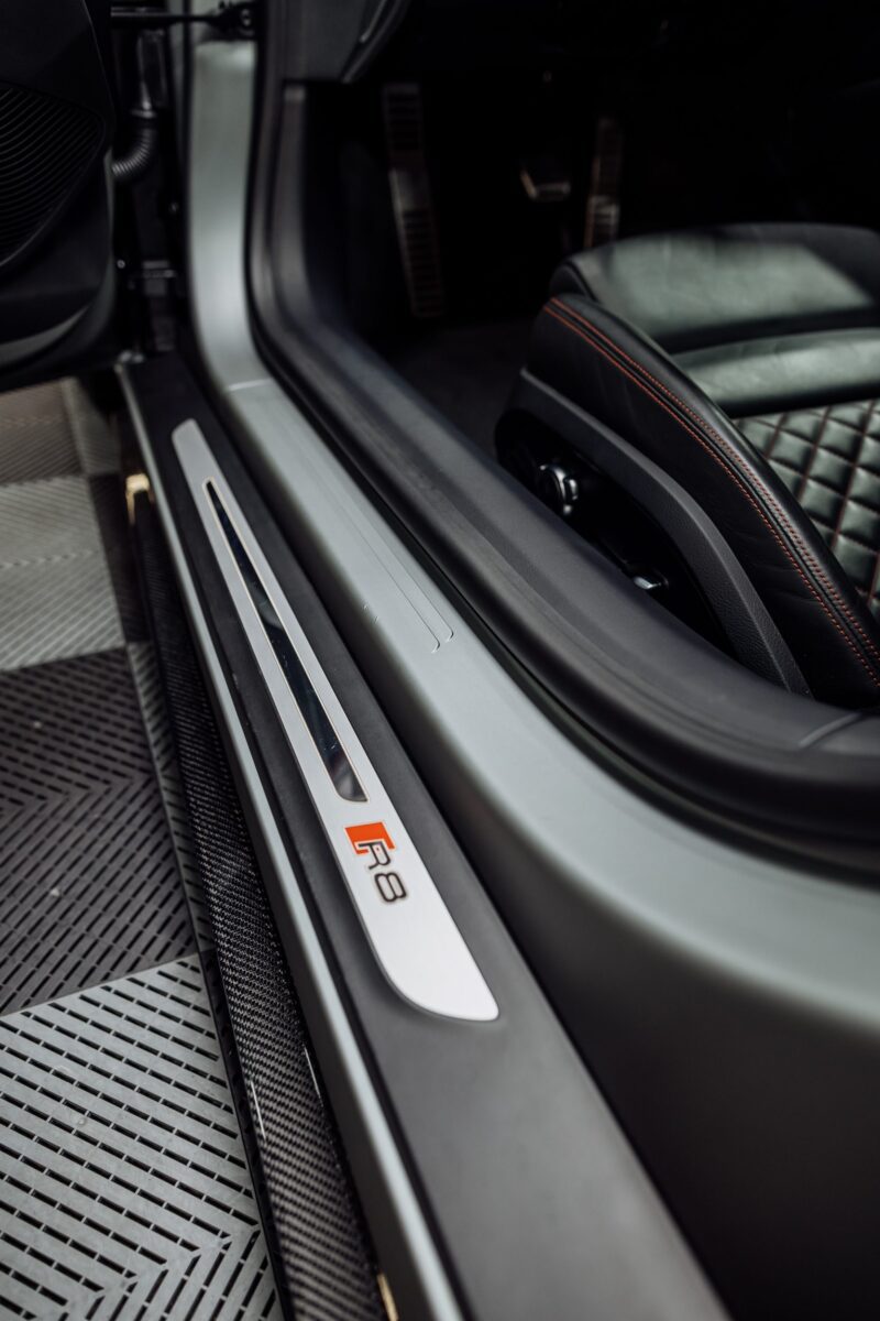 Audi R8 Color Change Vynil Wrap