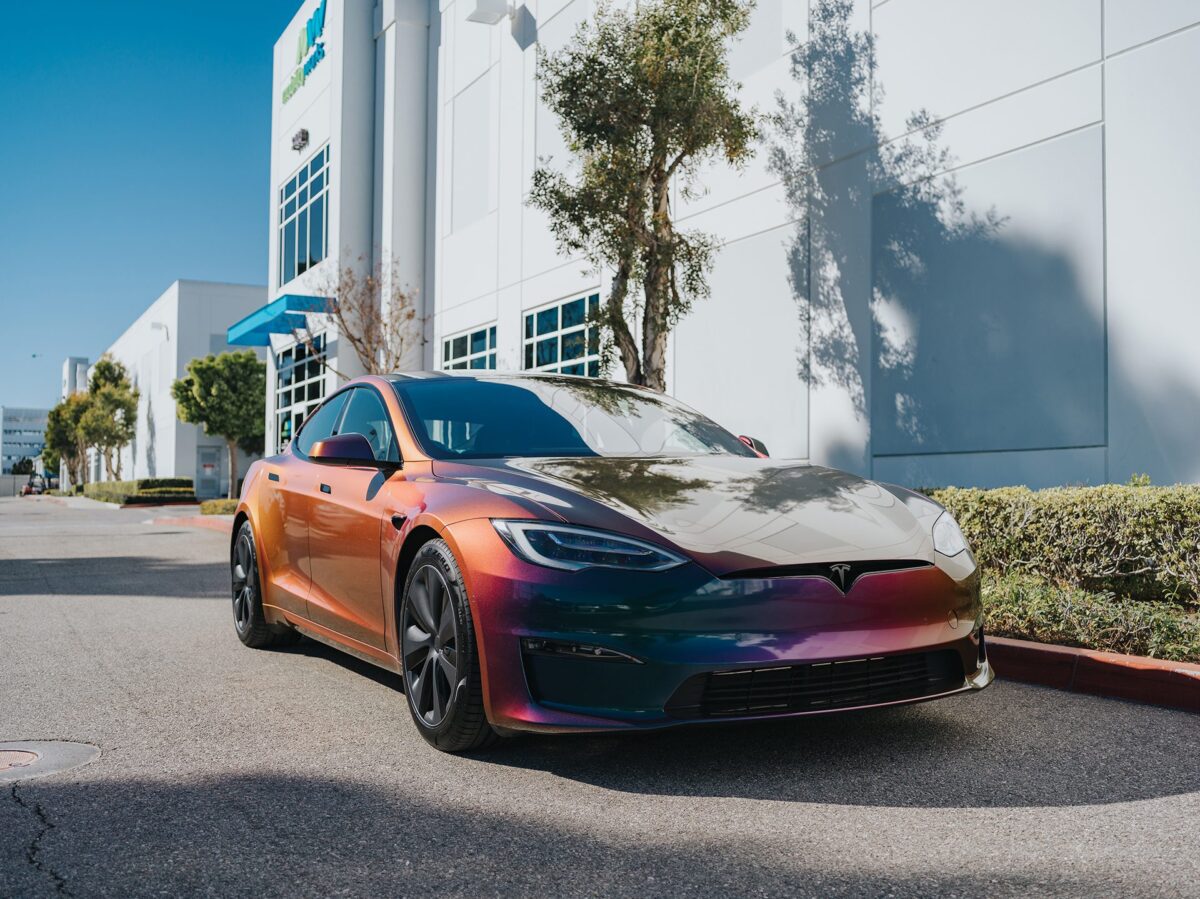 2022+ Tesla Model S Plaid Wrapped In Avery Dennison Gloss Lightning Ridge