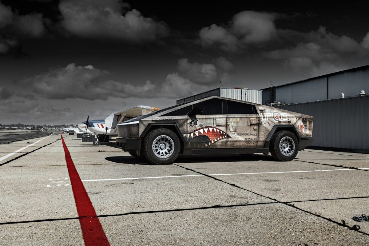 Tesla Cybertruck – Bespoke P51 Mustang Inspired Vinyl Wrap