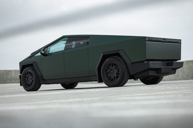 Tesla Cybertruck – Satin Forest Green Colored PPF, Ceramic Coating