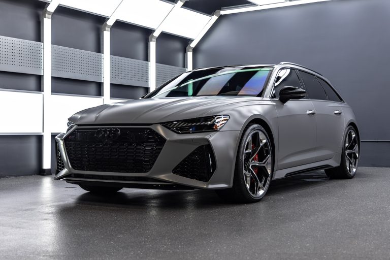 Stealth Audi RS6 Avant – XPEL Stealth PPF and nano-ceramic window tint