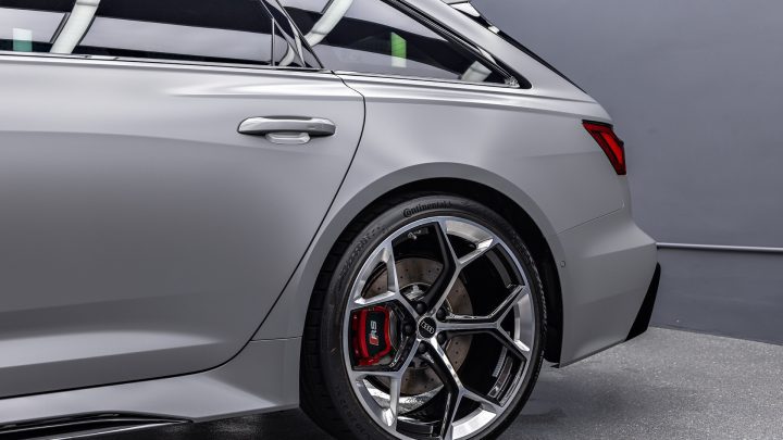 Stealth Audi RS6 Avant - XPEL Stealth PPF and nano-ceramic window tint