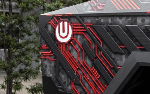 Custom Design Circuit Board Cybertruck - Nano-ceramic window tint and Full printed wrap 41 Custom Design Circuit Board Cybertruck - Nano-ceramic window tint and Full printed wrap