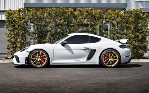 BPAS Jon Criss Prosche 718 GT4 Cayman 1920px 46