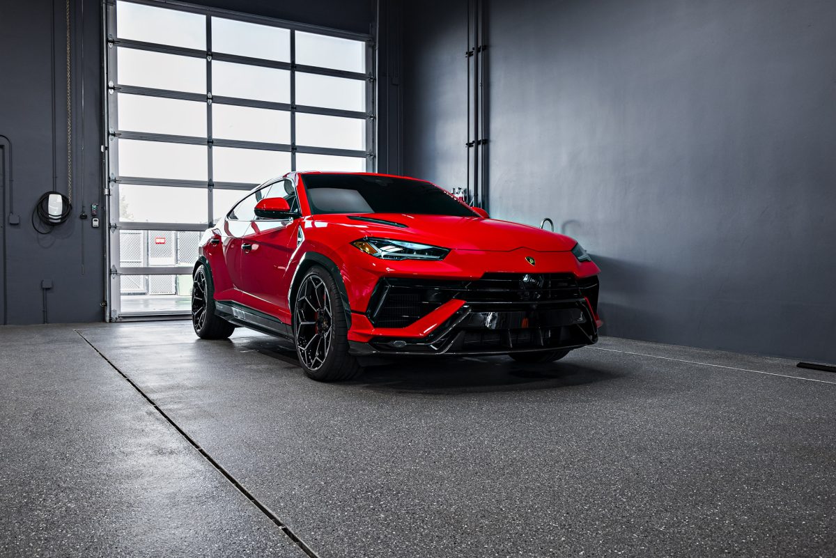 Red Lamborghini Urus – XPEL Prime XR Plus nano-ceramic window tint