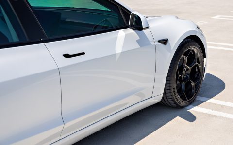 White Highland Model 3 Performance - Full front-end XPEL Ultimate Plus PPF