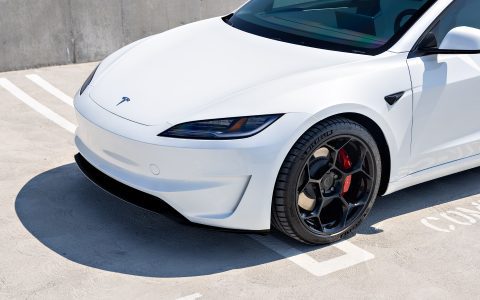 White Highland Model 3 Performance - Full front-end XPEL Ultimate Plus PPF