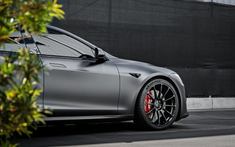 Tesla Model S Plaid Satin Black PPF Wrap Gloss Black 21 inch UP 03 Forged Wheels Red Carbon Ceramic Big Brake Kit 1920px Image 9