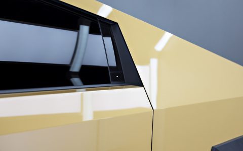 Dune Tesla Cybertruck - Full vehicle FlexiShield Dune Colored PPF