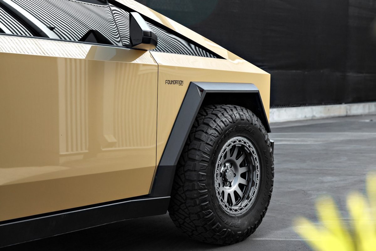 Dune Tesla Cybertruck - Full vehicle FlexiShield Dune Colored PPF