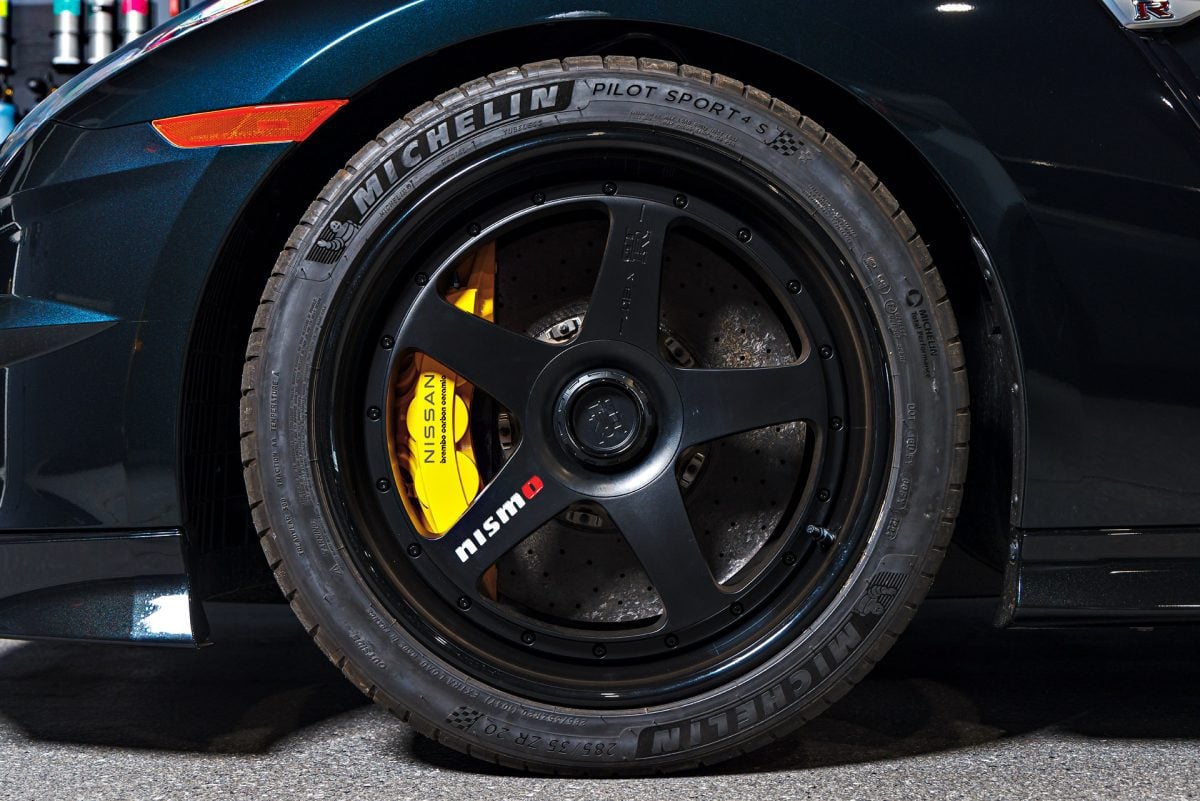 Midnight Purple R35 T-Spec GT-R - Full front-end XPEL Ultimate Plus PPF