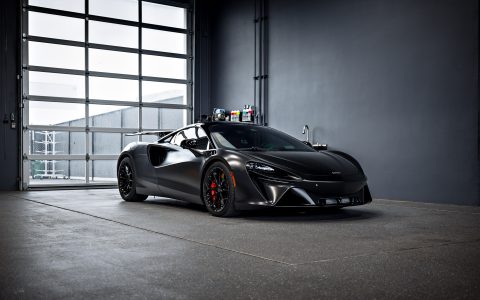 McLaren Artura - Novitec Carbon Fiber Rear Wing install 16 McLaren Artura - Novitec Carbon Fiber Rear Wing install