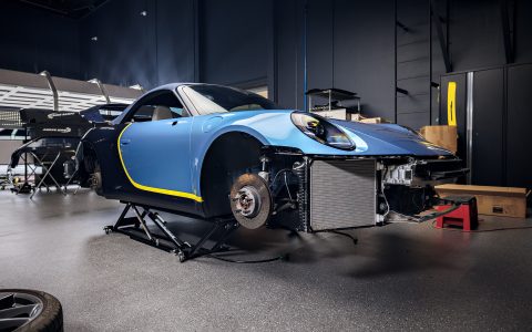 Porsche 911 Carrera 4S - Full vehicle color-change vinyl wrap, ceramic coating, paint machine polishing and more 14 Porsche 911 Carrera 4S - Full vehicle color-change vinyl wrap, ceramic coating, paint machine polishing and more