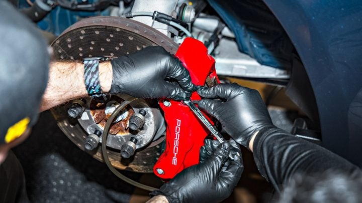 Porsche 911 Carrera 4S - Full vehicle color-change vinyl wrap, ceramic coating, paint machine polishing and more