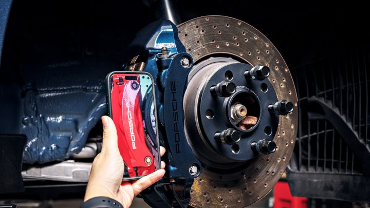 Porsche 911 Carrera 4S - Full vehicle color-change vinyl wrap, ceramic coating, paint machine polishing and more