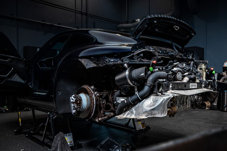 Porsche 911 – Caliper Refinishing, Exhaust System, Intake and Aftermarket Upgrades