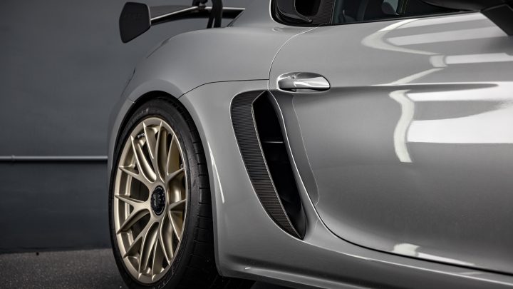 Porsche 718 Cayman GT4 RS Weissach - XPEL Ultimate Plus PPF (Paint Protection Film)