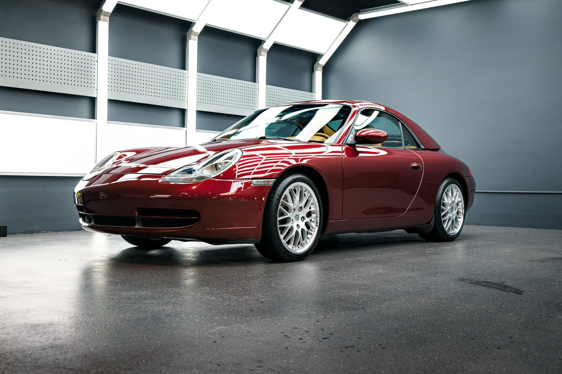 1999 Porsche 996 911 Carrera Cabriolet – Full vehicle paint correction, wheel and caliper refinishing and professional-grade ceramic coating