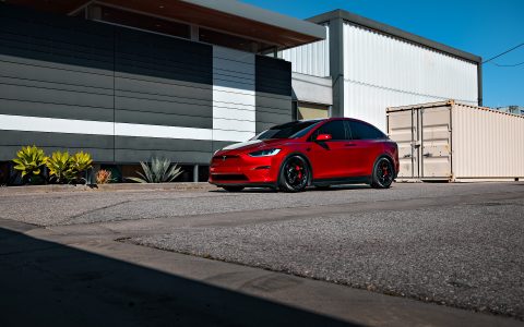 Tesla Model X Plaid - XPEL Windshield Protection Film (WPF), Unplugged Performance BBK and UP-05 wheels 12 BPAS Mike McDonald Tesla Model X PPF Windshield PF UP BBK UP05 1920px (12)