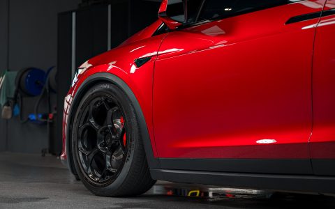 Tesla Model X Plaid - XPEL Windshield Protection Film (WPF), Unplugged Performance BBK and UP-05 wheels 9 BPAS Mike McDonald Tesla Model X PPF Windshield PF UP BBK UP05 1920px (9)